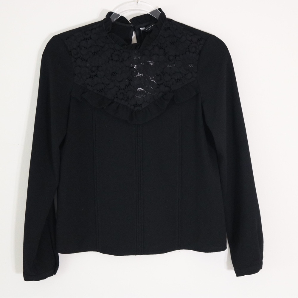 Zara NWT Lace Front detail light black top